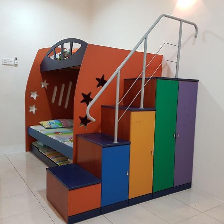 Big Garden Homestay Pantai Remis Exterior foto