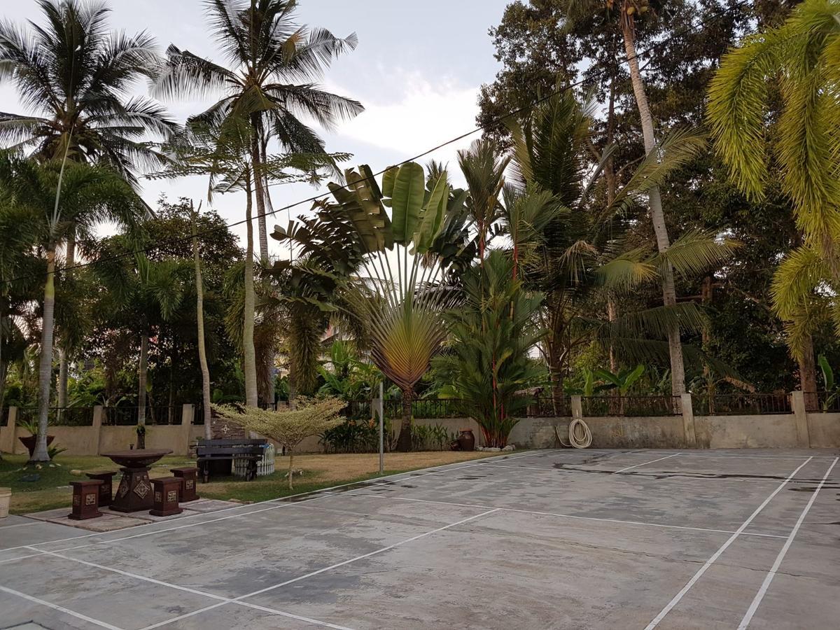 Big Garden Homestay Pantai Remis Exterior foto