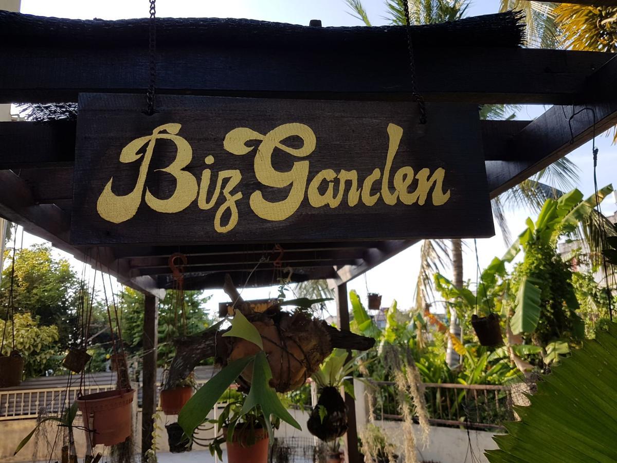 Big Garden Homestay Pantai Remis Exterior foto