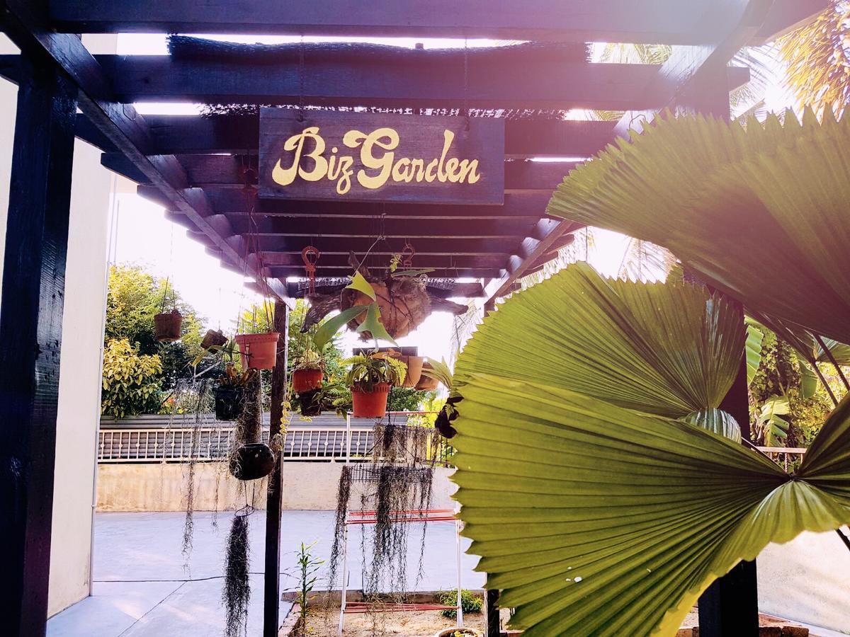 Big Garden Homestay Pantai Remis Exterior foto